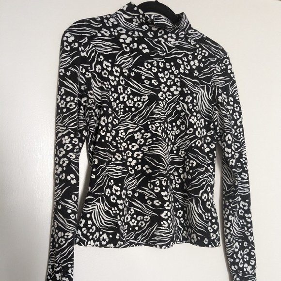 Black and White Animal Print Mock Neck Long Sleeve Top Anthropolgie (Size: S) - Picture 1 of 5